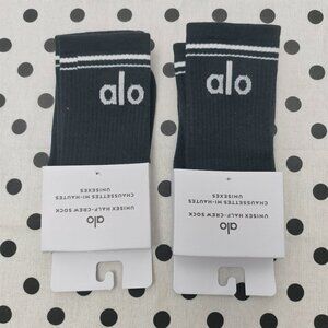 NWT ALO Yoga Throwback Sock - 2 Pairs